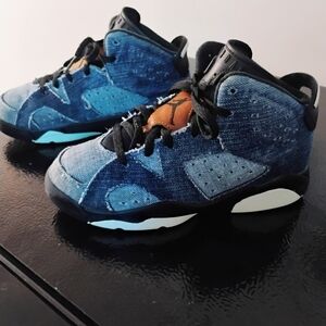 Jordan Retro 6 "Washed Denim"